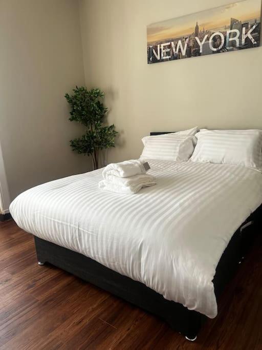 One Bedroom Apartment In Gorgie With New Central Heating System Edynburg Zewnętrze zdjęcie