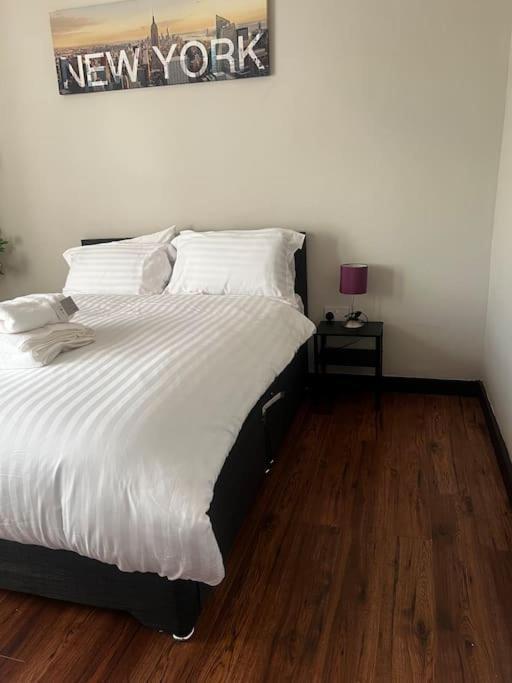 One Bedroom Apartment In Gorgie With New Central Heating System Edynburg Zewnętrze zdjęcie